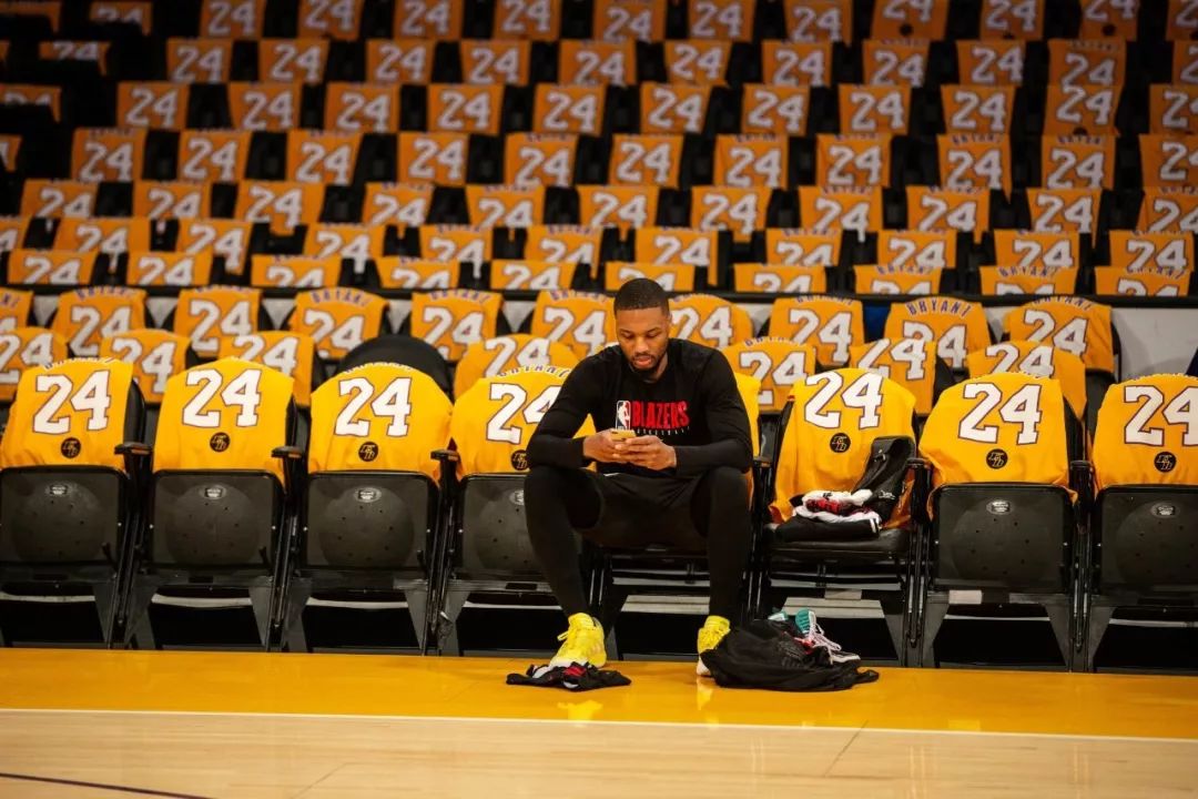 足球中超裁判培训升级，将启用模拟判罚室（中超裁判培训加码，模拟判罚室上线）