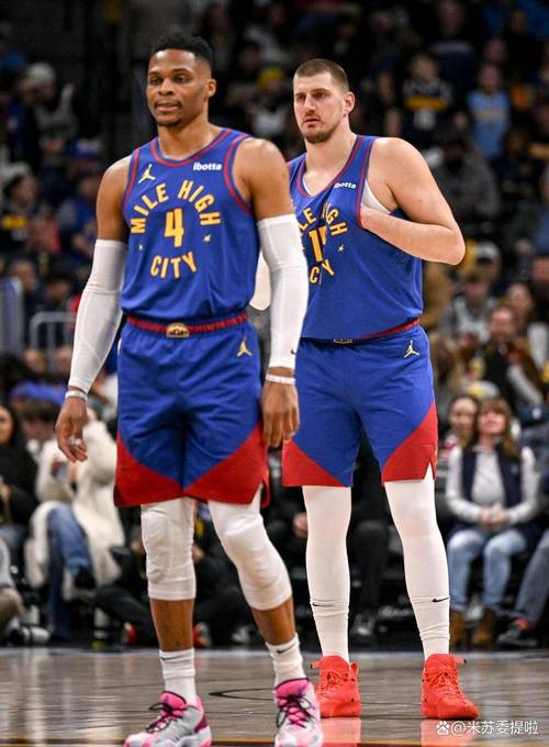 步行者官方：以赛亚·杰克逊头部评估提前退出与绿军的比赛（步行者官宣：以赛亚·杰克逊因头部检查提前离场对阵绿军的比赛）