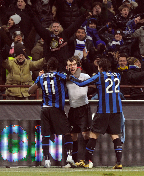 姜景祺首发进球，帮助狼堡U17锁定小组头名晋级A级联赛（姜景祺先发建功，助狼堡U17锁定小组第一挺进A级联赛）