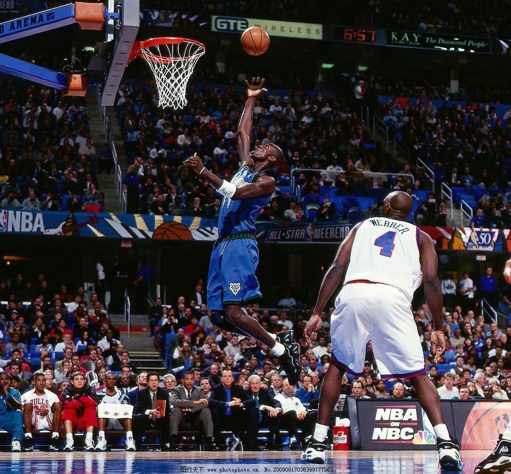 罗马诺：埃及小将渴望加盟巴萨，但因母队索要高额转会费受阻（罗马诺：埃及新星愿投巴萨，母队高额要价令转会受阻）