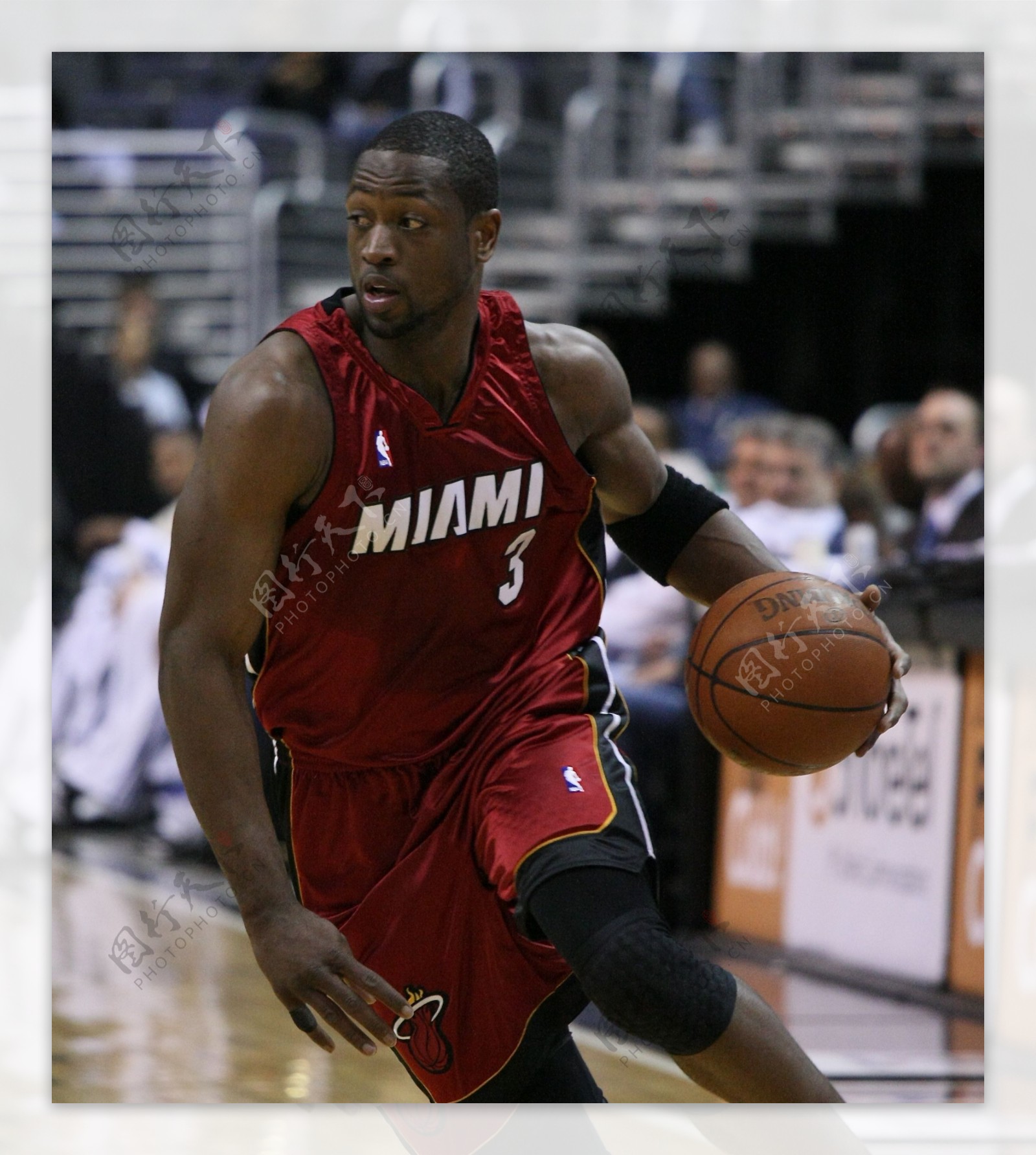 国米意甲对阵科莫10连胜，近6场全部零封取胜创纪录（国米意甲对科莫豪取10连胜，近6场全零封刷新纪录）