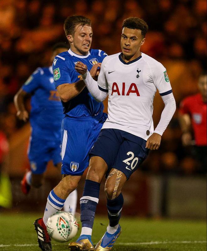 大哥二弟相遇！杜兰特常规赛生涯面对威少7胜10负 季后赛4胜1负（兄弟再交锋！杜兰特对威少常规赛7胜10负、季后赛4胜1负）