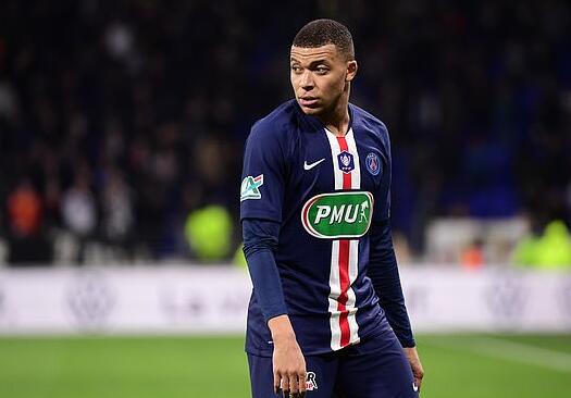 官方：德甲、德乙球场内的记分牌和屏幕将显示实际补时时间（官方宣布：德甲德乙赛场记分牌与大屏将同步显示实际补时时长）